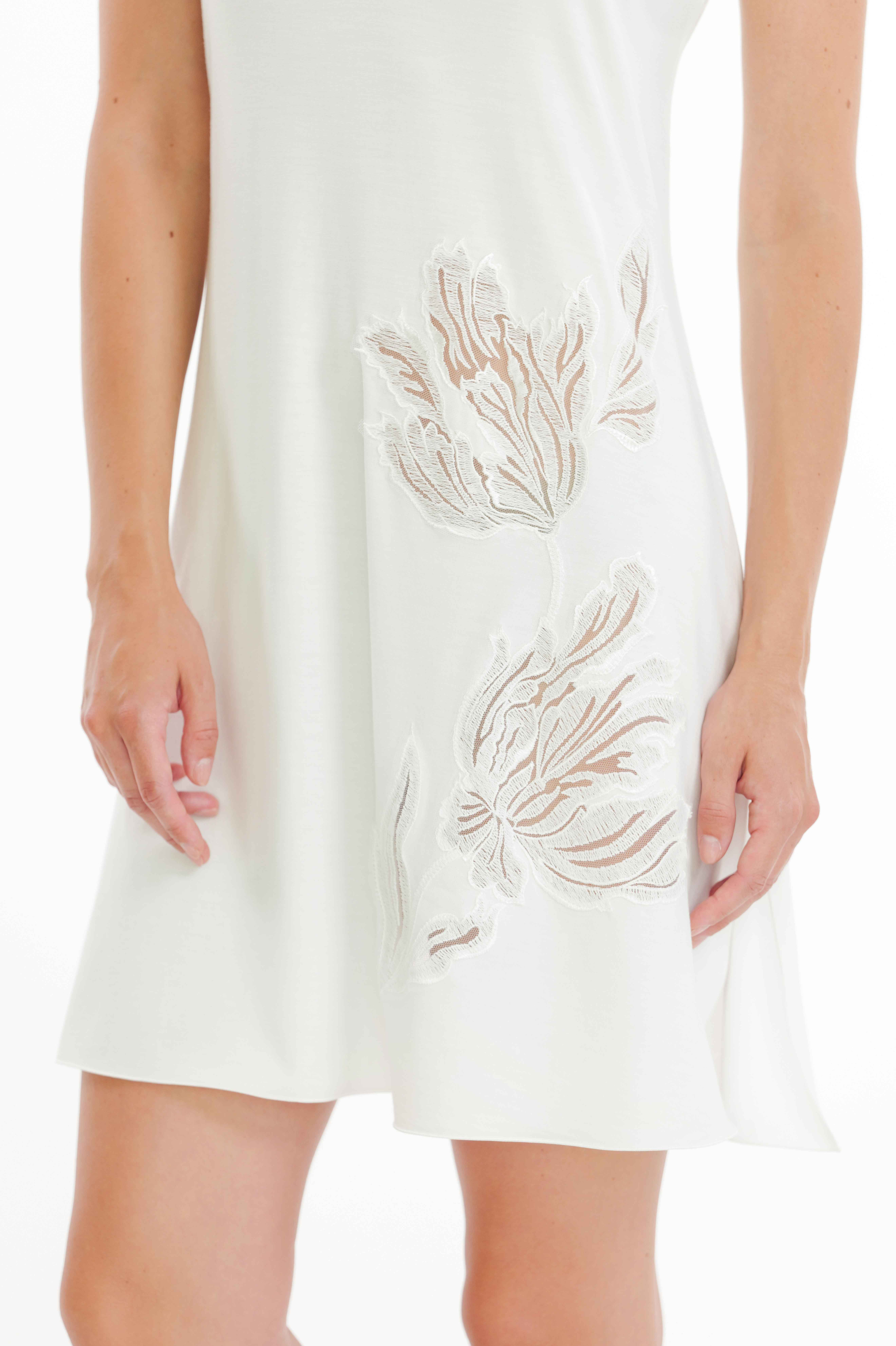 Verdiani Slipdress Modal Tencel Cream - Image 4